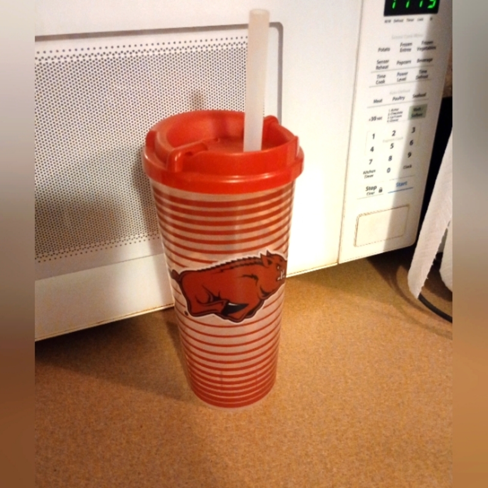 Red Striped Razorback Whirley Tumbler with Straw